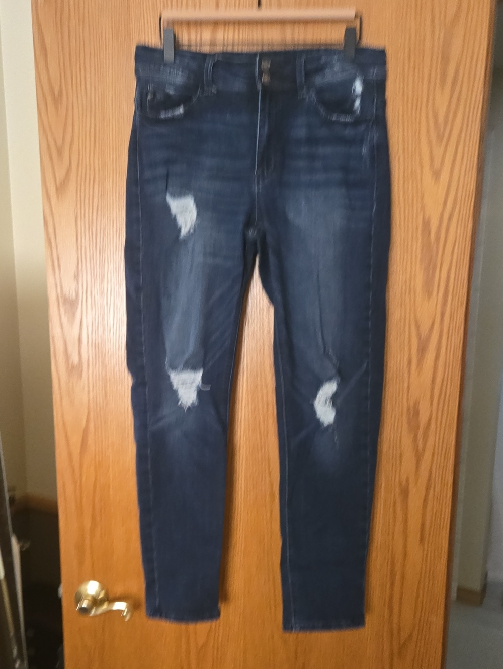 Kancan Distressed Skinny Jeans in Blue Waist 30